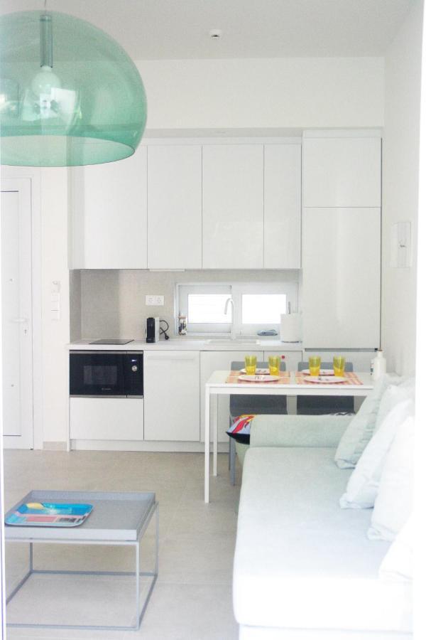 Splash Suites With Private Pools 尼基亚娜 外观 照片