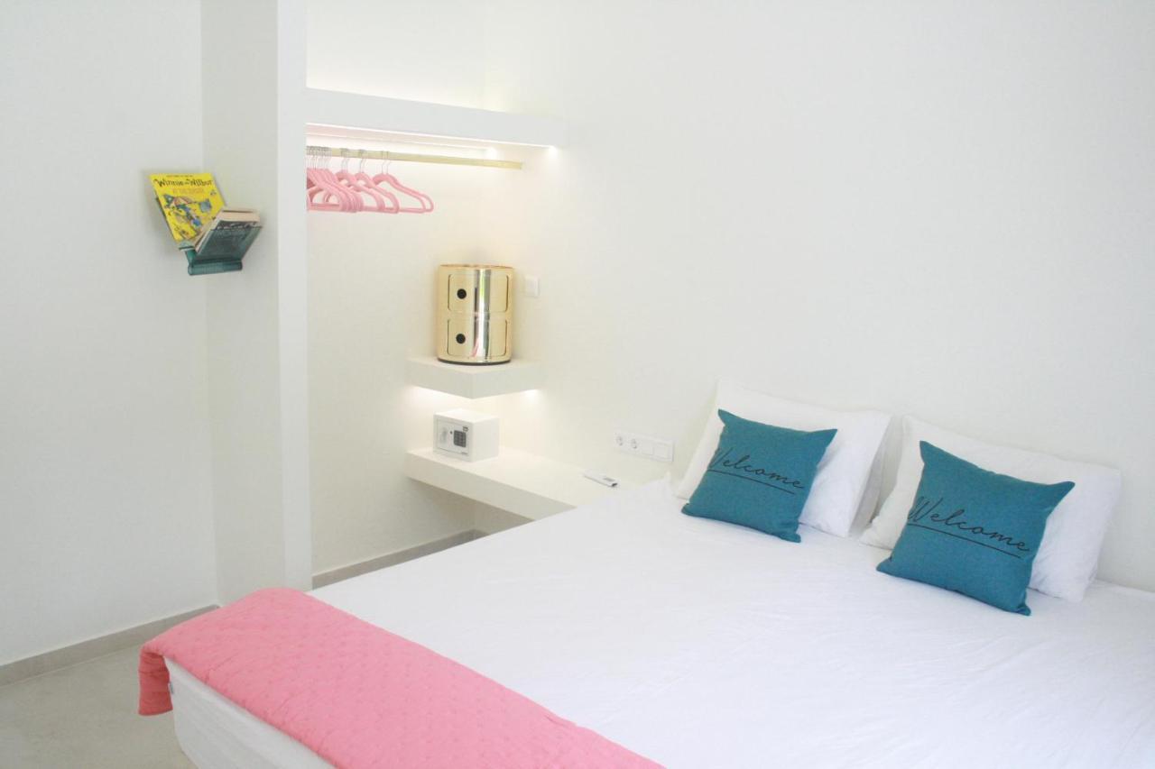 Splash Suites With Private Pools 尼基亚娜 外观 照片