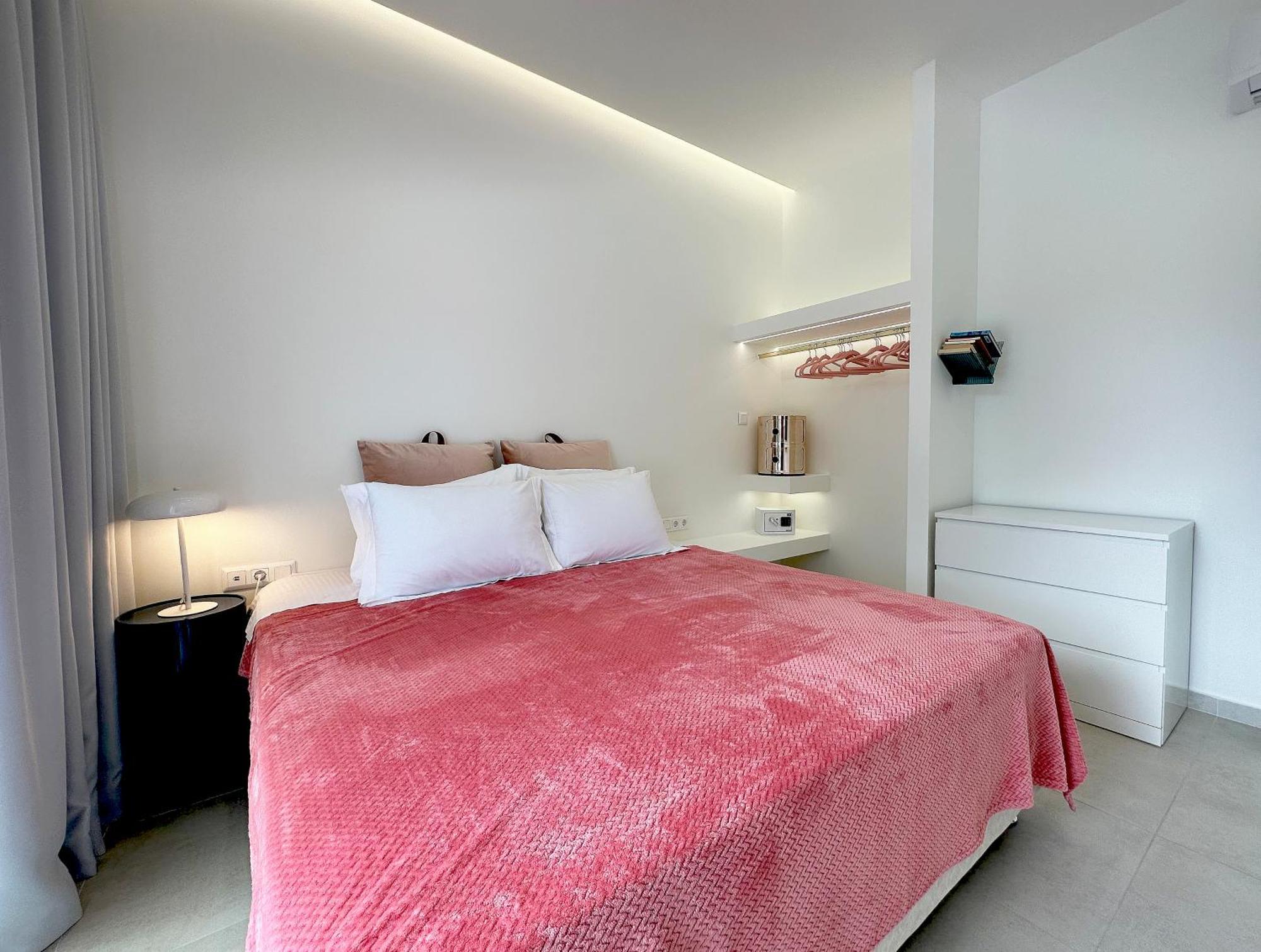 Splash Suites With Private Pools 尼基亚娜 外观 照片