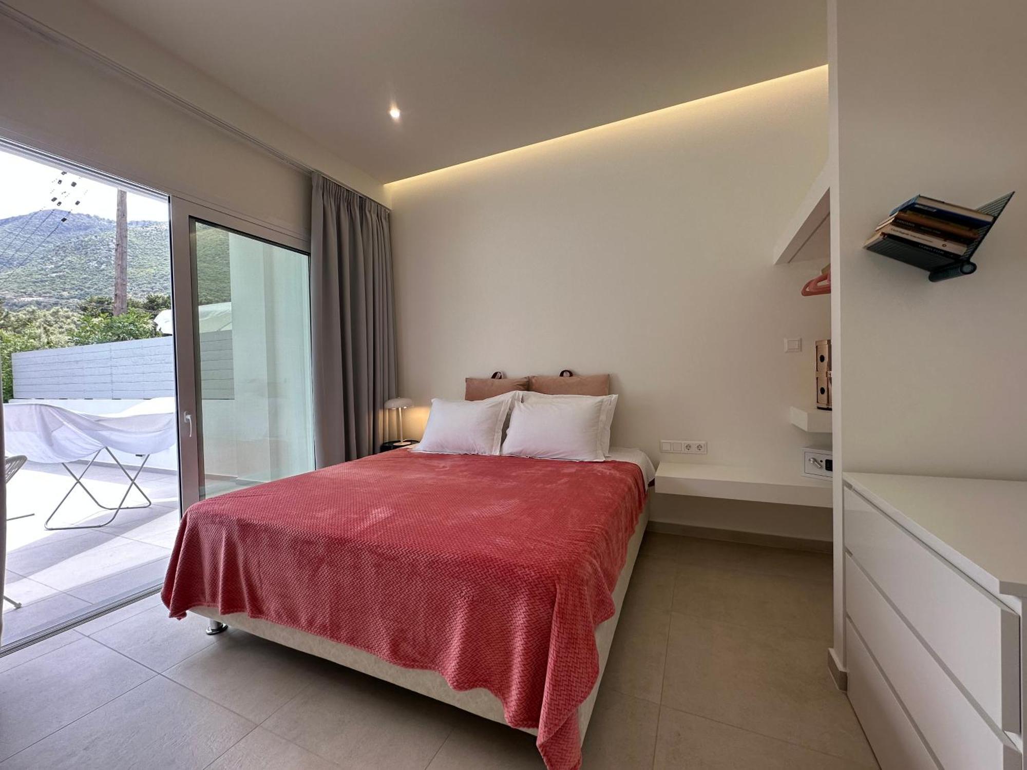 Splash Suites With Private Pools 尼基亚娜 外观 照片